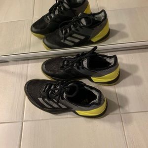 Adidas Adizero Ubersonic professional tennis shoes sz US6